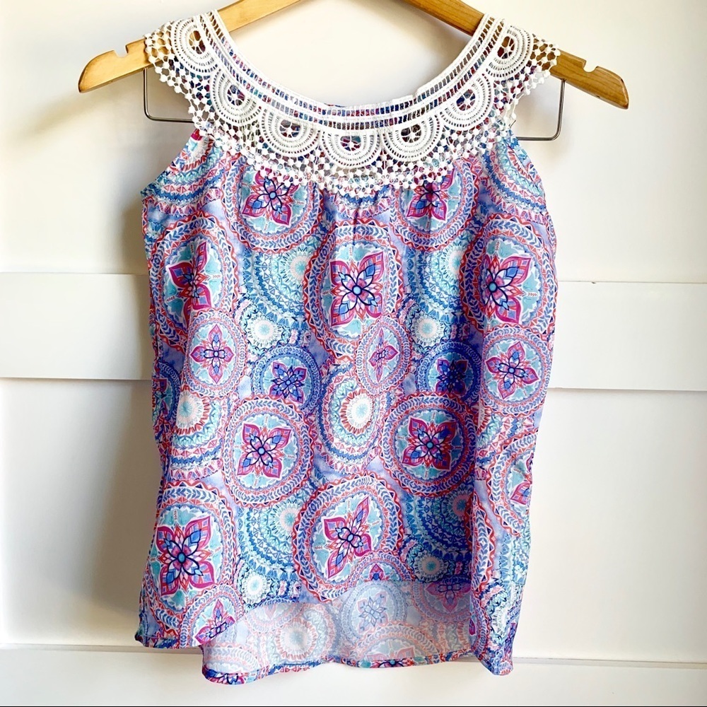 SELF ESTEEM | EUC Boho Tank Top Bold colors Crochet Collar sz Small